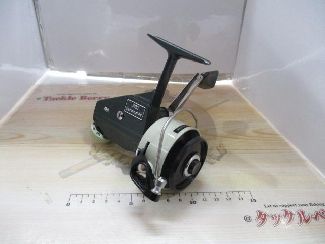 ｶｰﾃﾞｨﾅﾙ 44 ｸﾞﾘｰﾝ