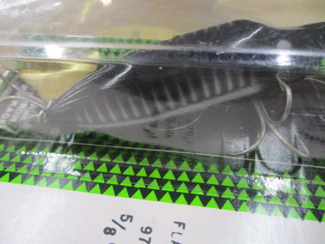 ﾌﾗｯﾌﾟﾃｰﾙ