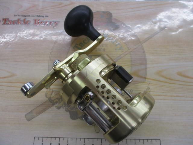 01ｶﾙｶｯﾀｺﾝｸｴｽﾄ 400