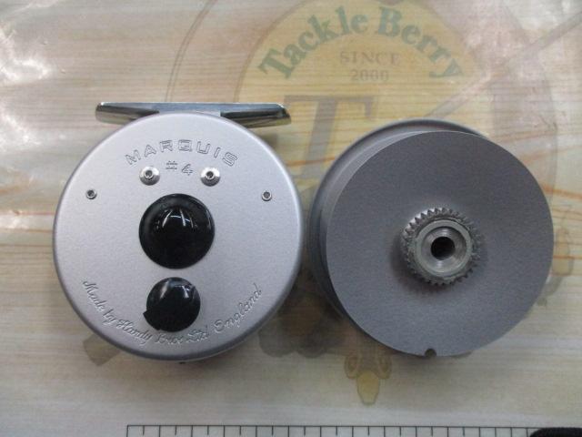 ｼﾙﾊﾞｰﾌｪｲｽﾏｰｷｽ#4