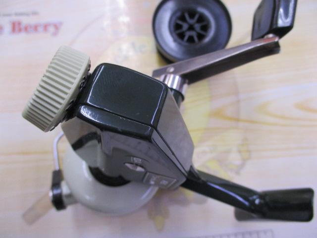 ｶｰﾃﾞｨﾅﾙ 44 ｸﾞﾘｰﾝ