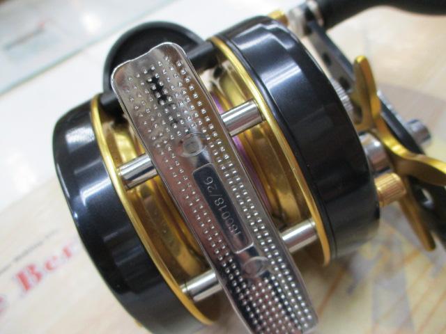 4600C4 HyperWinch ﾌﾞﾗｯｸ/ｺﾞｰﾙﾄﾞ