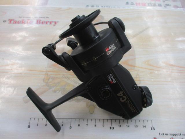 ｶｰﾃﾞｨﾅﾙC4 ﾌﾞﾗｯｸ