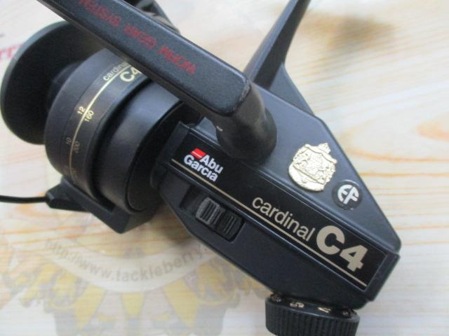 ｶｰﾃﾞｨﾅﾙC4 ﾌﾞﾗｯｸ