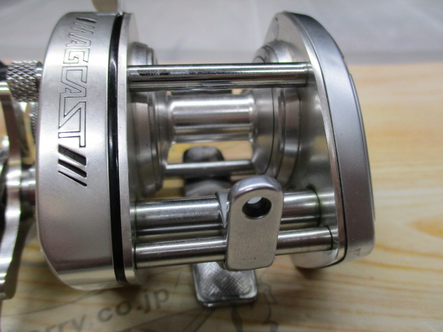 ﾊﾞﾝﾀﾑﾏｸﾞｷｬｽﾄ 200SG