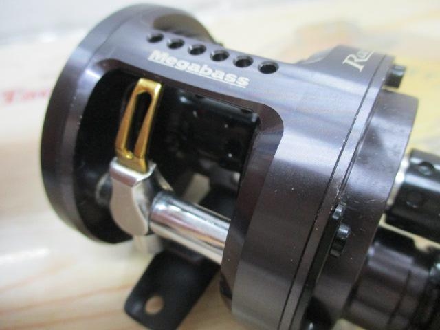 ﾓﾉﾌﾞﾛｯｸﾚｰｼﾝｸﾞｺﾝﾃﾞｨｼｮﾝ R