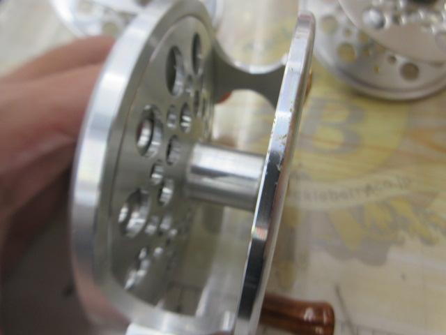 ﾏﾗﾄﾞｴﾎﾞﾘｭｰｼｮﾝF089