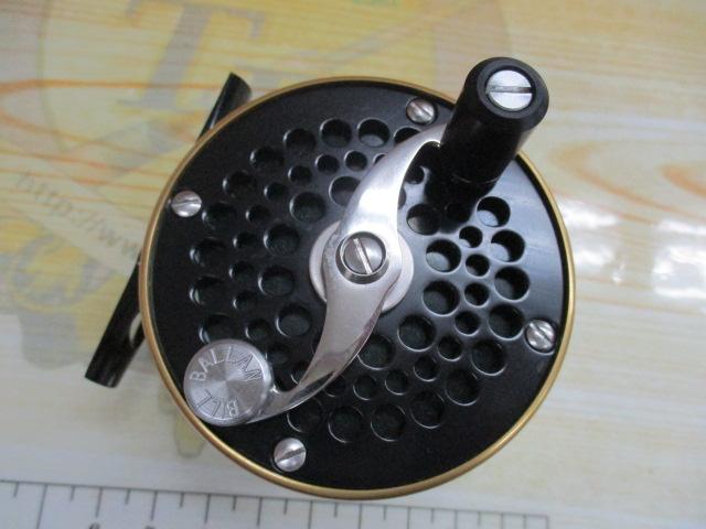 ベイビーエアルーム ゴールド/ブラック