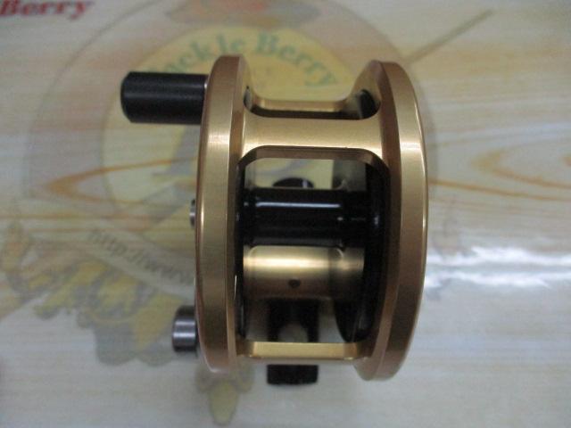 ベイビーエアルーム ゴールド/ブラック