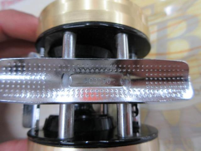 2500CI ｺﾞｰﾙﾄﾞ