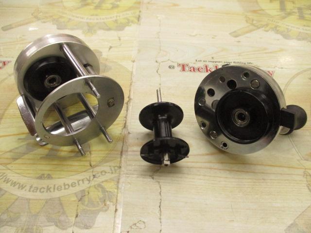 ｱﾝﾊﾞｻﾀﾞｰ2500Cｼﾙﾊﾞｰ