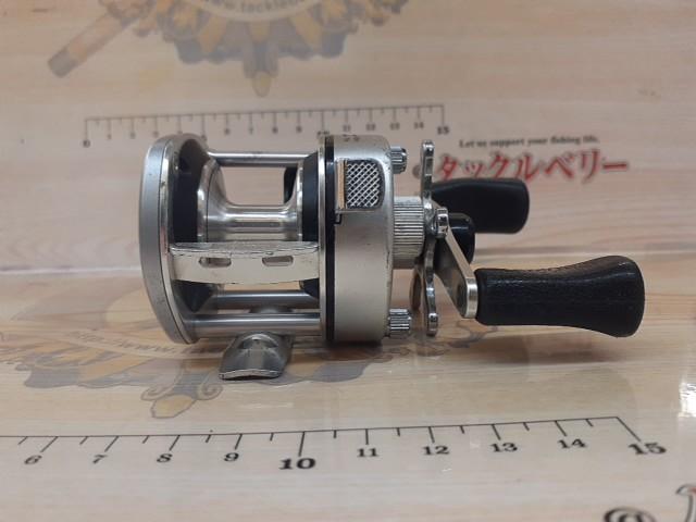 ﾌｧﾝﾄﾑ ST-5