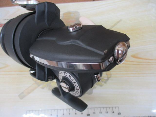 ｻﾝﾀﾞｰﾊﾞｰﾄﾞ