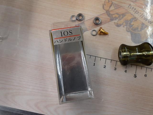 アクリスタハンドルノブ