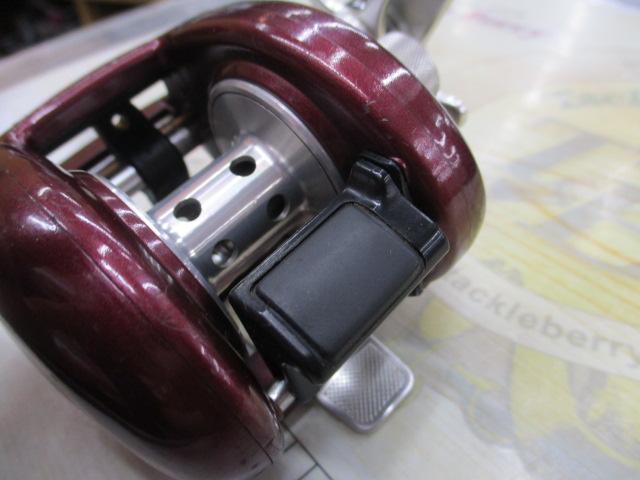 メタニウムXT RH(赤)