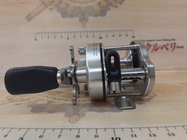 ﾌｧﾝﾄﾑ ST-5