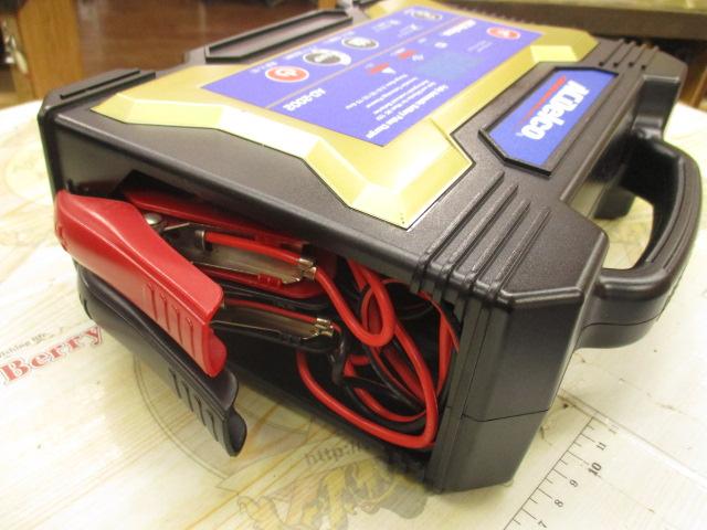 AD-2002バッテリーチャージャー