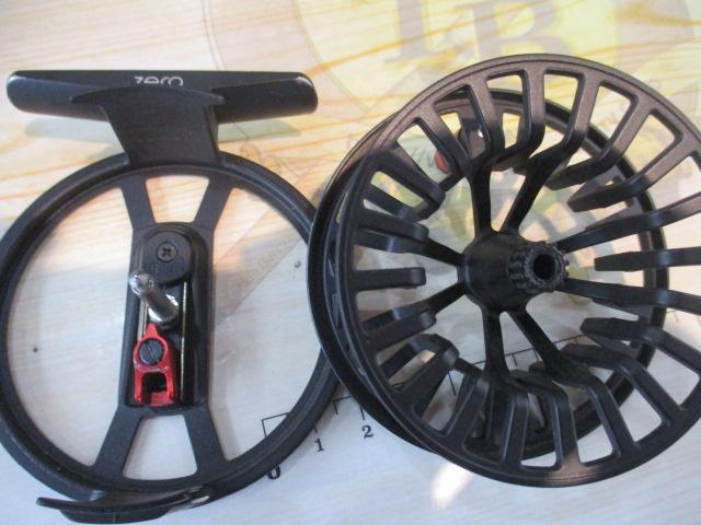 ゼロ 2/3 ブラック