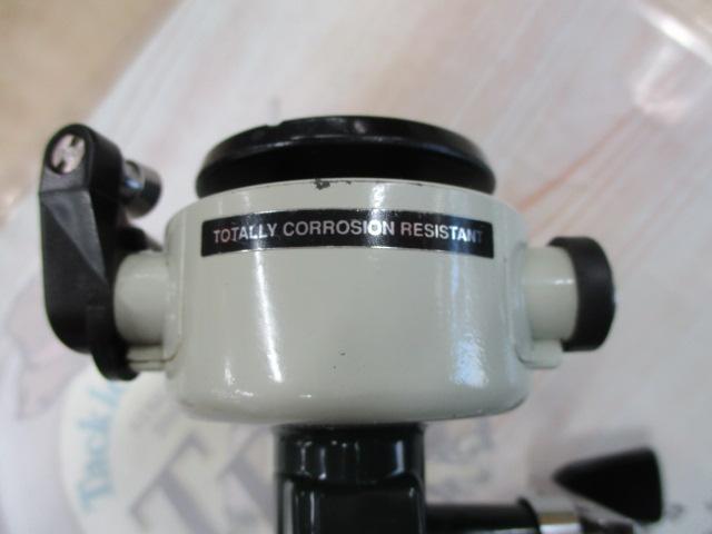 ｶｰﾃﾞｨﾅﾙ 44 ｸﾞﾘｰﾝ