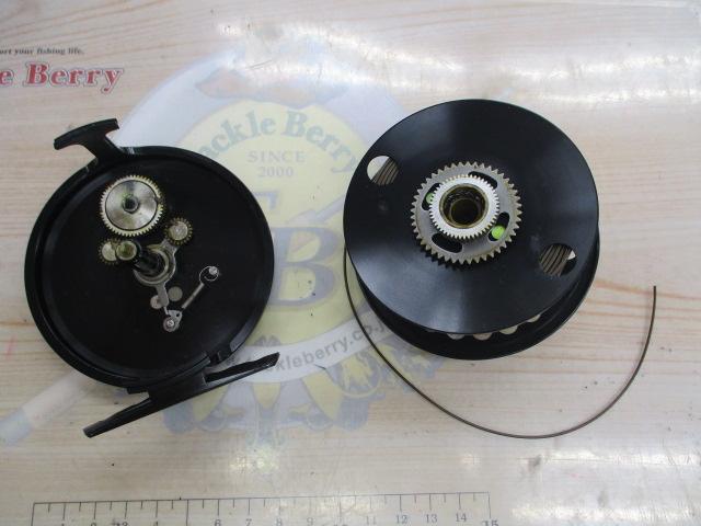 ｼﾙﾊﾞｰｸﾘｰｸⅢ