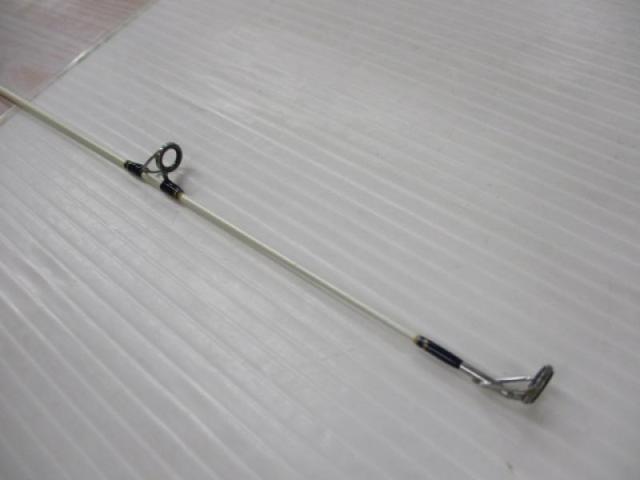 ﾎﾜｲﾄﾌﾟﾚﾐｱﾑ B631R