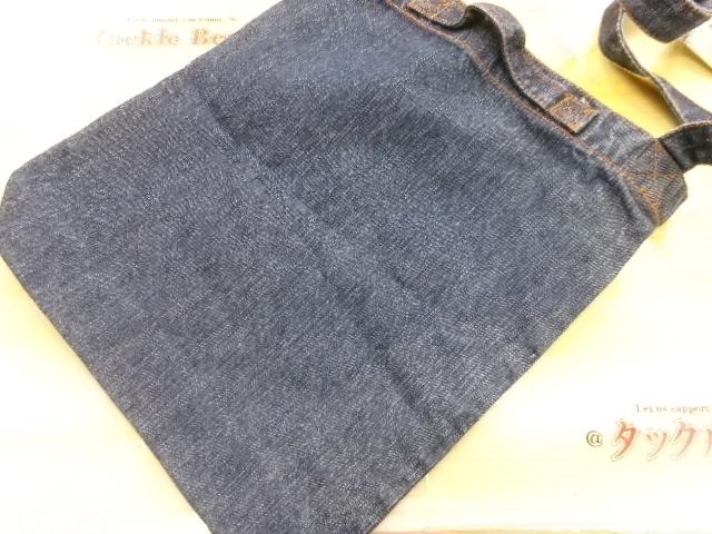 ﾂﾗﾗ　ﾃﾞﾆﾑﾄｰﾄ