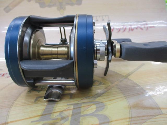 5600C4 ﾌﾞﾙｰ/ｺﾞｰﾙﾄﾞ