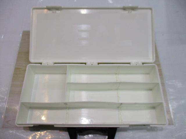 ｱﾏｿﾞﾝﾎﾞｯｸｽ(白)