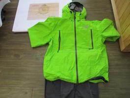 ｺﾞｱﾃｯｸｽﾌﾟﾛﾀﾞｸﾄﾚｲﾝｽｰﾂDR-1906