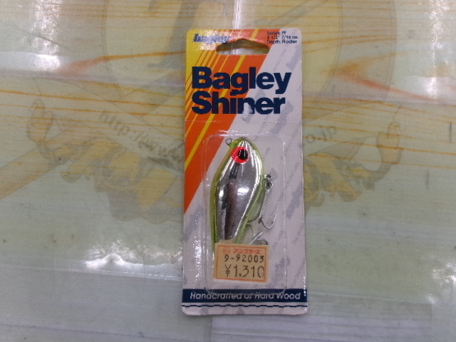 ﾊﾞｸﾞﾘｰ　ｼｬｲﾅｰ