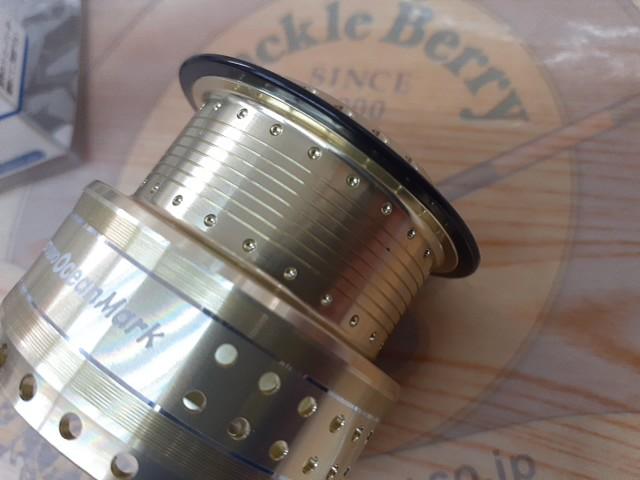 ｶｽﾀﾑｽﾌﾟｰﾙ CT2500A ｺﾞｰﾙﾄﾞ Tｽﾍﾟｯｸ