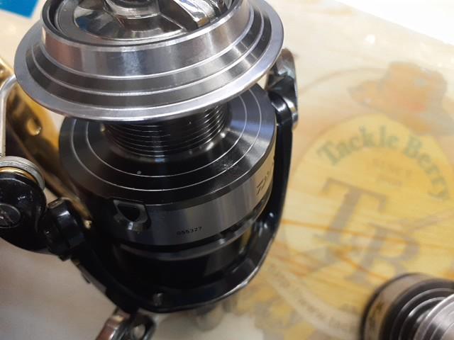 尾長ﾓﾝｽﾀｰ 4000LBD