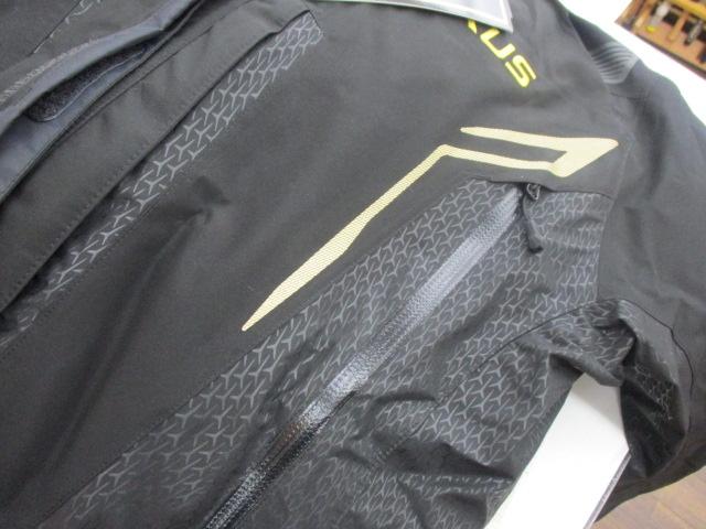 ﾈｸｻｽｺﾞｱﾃｯｸｽｺｰﾙﾄﾞｳｪｻﾞｰｽｰﾂRB-119R