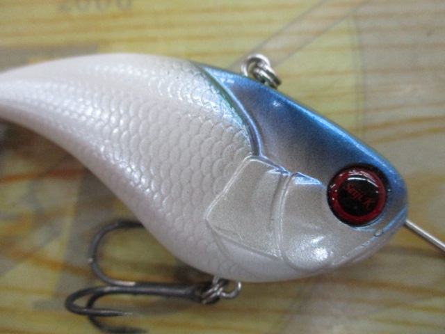 ﾚｳﾞｫﾆｯｸ　ｳﾞｫﾙﾋﾞｰﾄ70F