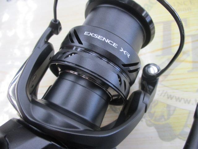 23エクスセンスXR C3000MHG