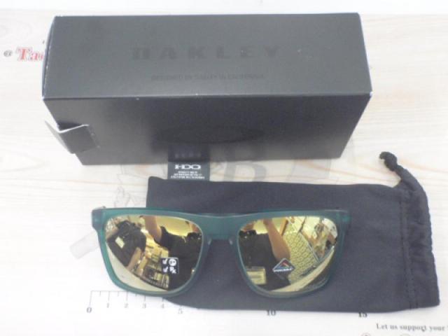 ｵｰｸﾘｰ 偏光ｻﾝｸﾞﾗｽ