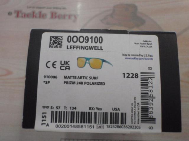 ｵｰｸﾘｰ 偏光ｻﾝｸﾞﾗｽ