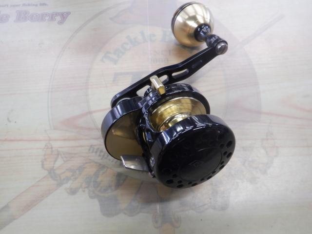 ﾚｲｼﾞ R20H ﾌﾞﾗｯｸ/ﾗｲﾄｺﾞｰﾙﾄﾞ