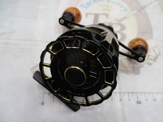 ｶｾ筏師 THEｱｽﾘｰﾄﾗｶﾞｰ P70-BG(右)