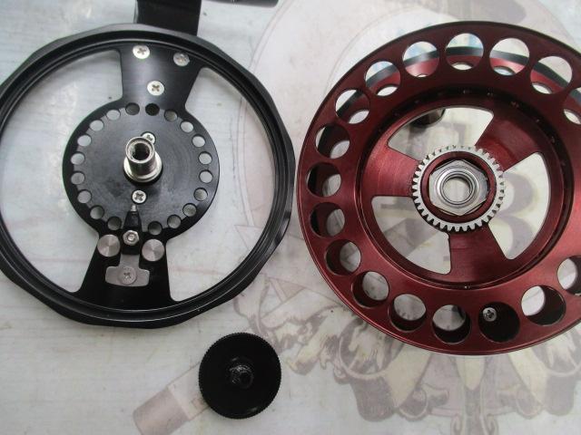 黒鯛師 THEﾍﾁｾﾚｸｼｮﾝZX 88W-R ﾌﾞﾗｯｸ/ﾚｯﾄﾞ