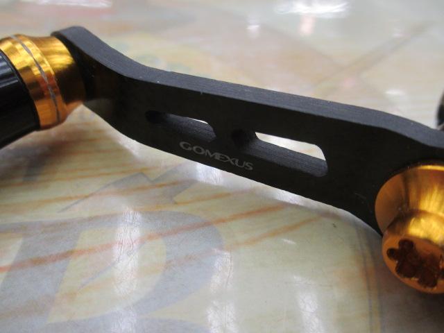 ｶｽﾀﾑﾊﾝﾄﾞﾙ