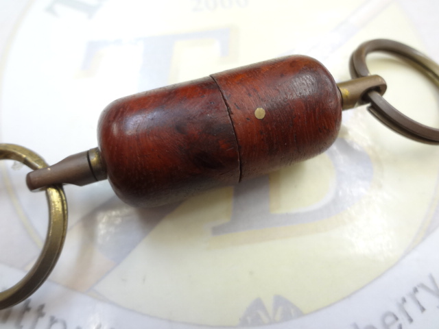 ﾜｲｽﾞｶｽﾀﾑ ﾏｸﾞﾈｯﾄﾘﾘｰｻｰ花梨