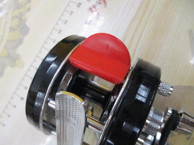 4600C ｸﾗｼｯｸ 赤ﾍﾞﾛ ﾌﾞﾗｯｸ