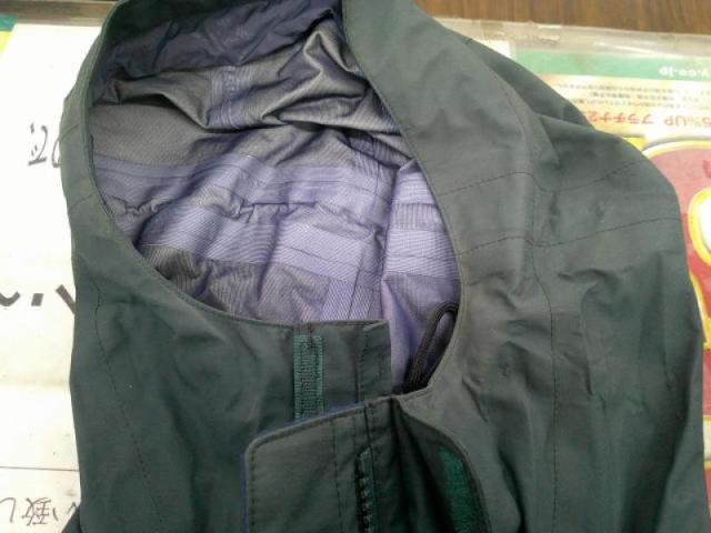 ﾌｨｯｼﾝｸﾞｼﾞｬｹｯﾄ