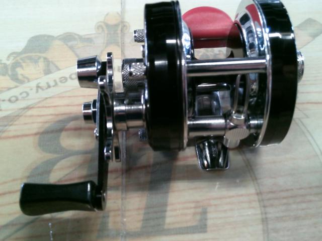 ｱﾝﾊﾞｻﾀﾞｰ4600C(赤ﾍﾞﾛ)