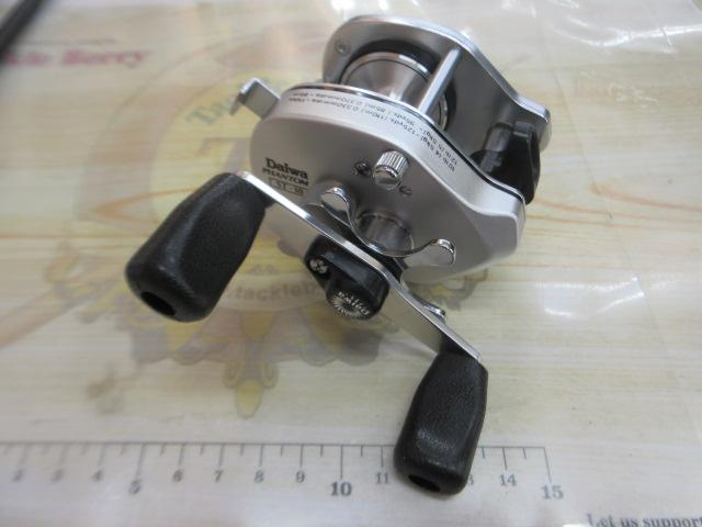 ﾌｧﾝﾄﾑ ST-10