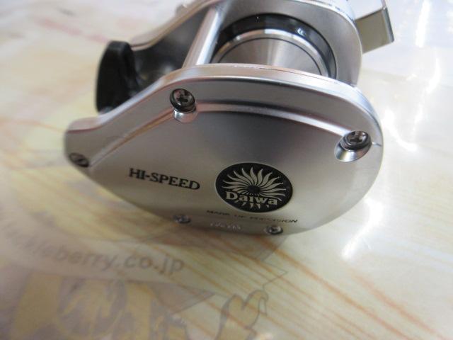 ﾌｧﾝﾄﾑ ST-10