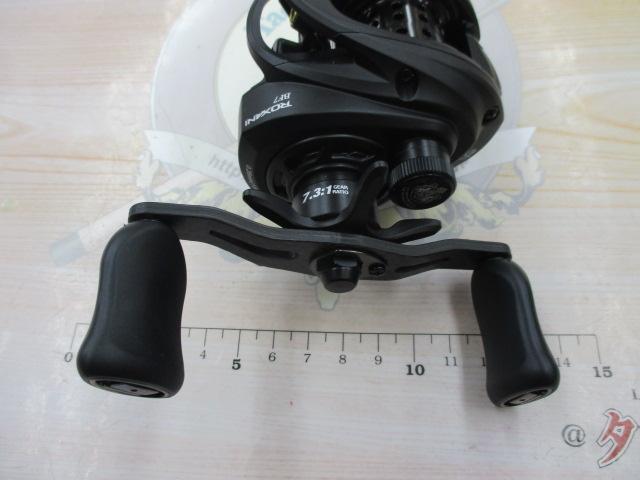 ﾛｷｻｰﾆBC BF7-L