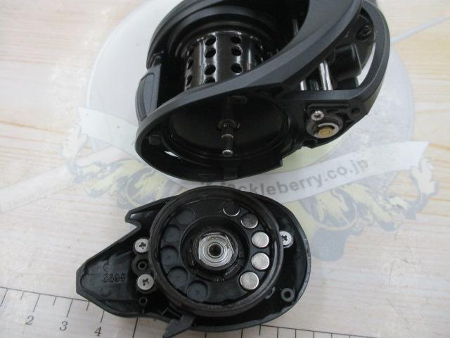 ﾛｷｻｰﾆBC BF7-L