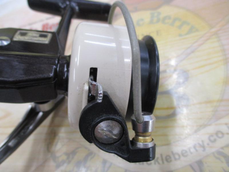 ｶｰﾃﾞｨﾅﾙ 33X ﾀﾝ/ﾌﾞﾗｳﾝ DAYSPROUT別注